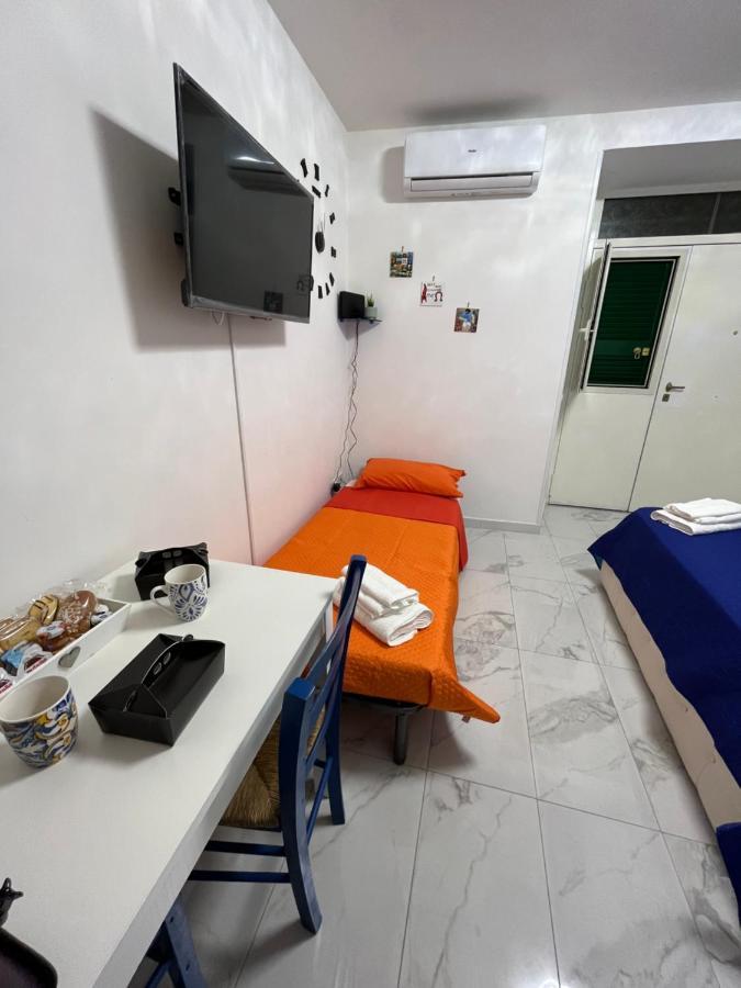 A Cas E Nanninell Appartement Napels Buitenkant foto