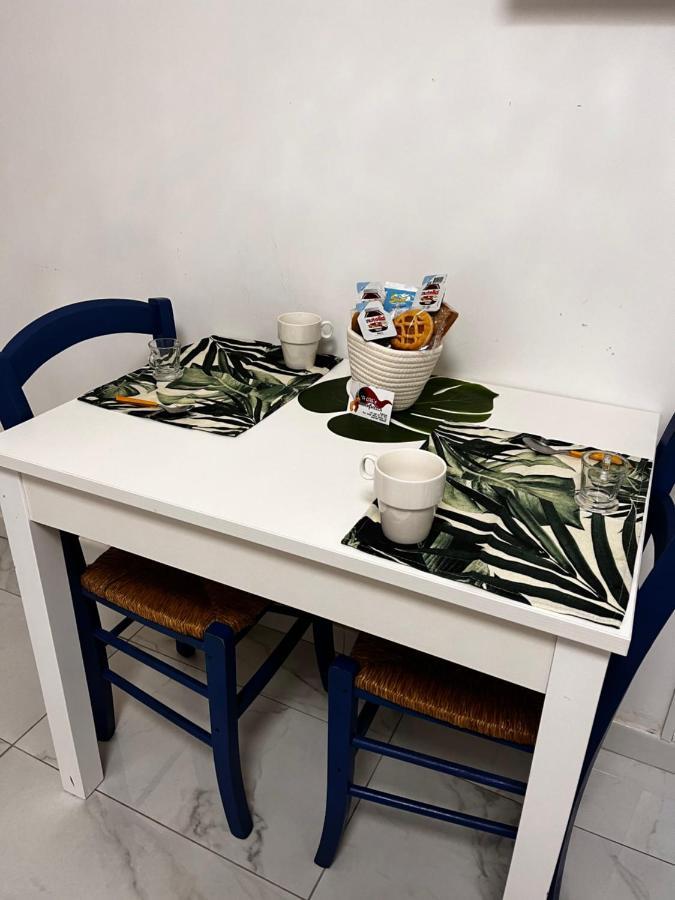 A Cas E Nanninell Appartement Napels Buitenkant foto